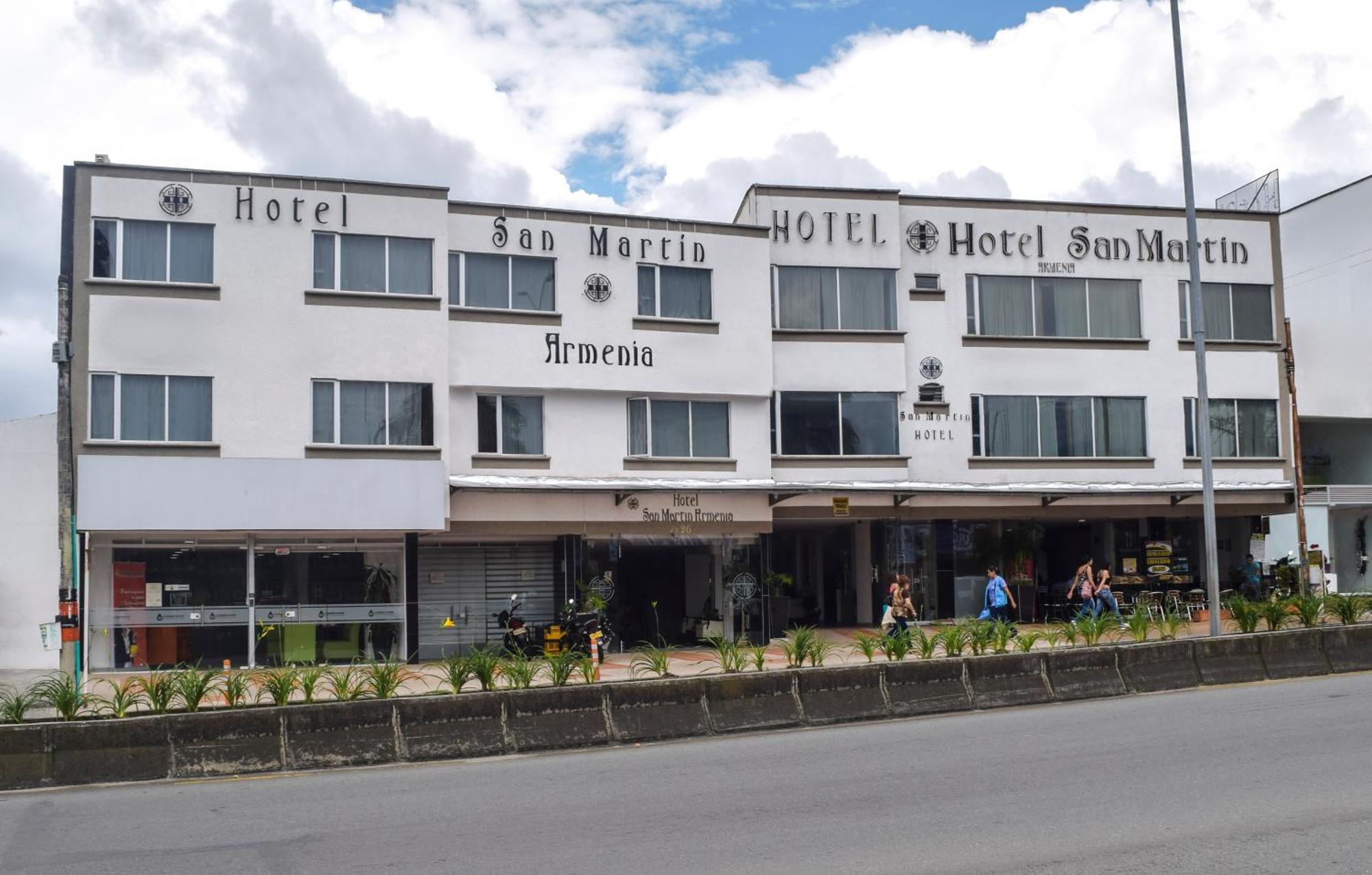 Hotel San Martin Armenia  Exterior photo